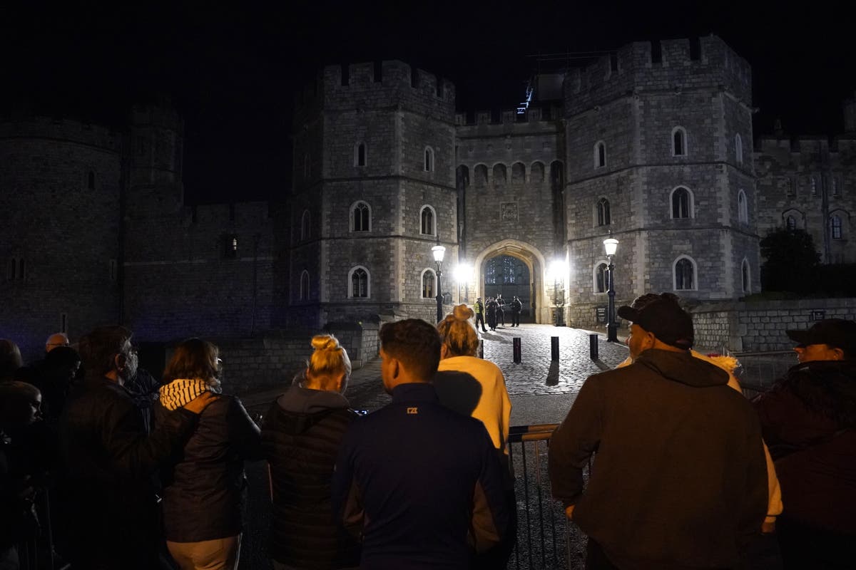 Flowers and rainbow at Windsor Castle after death of Queen