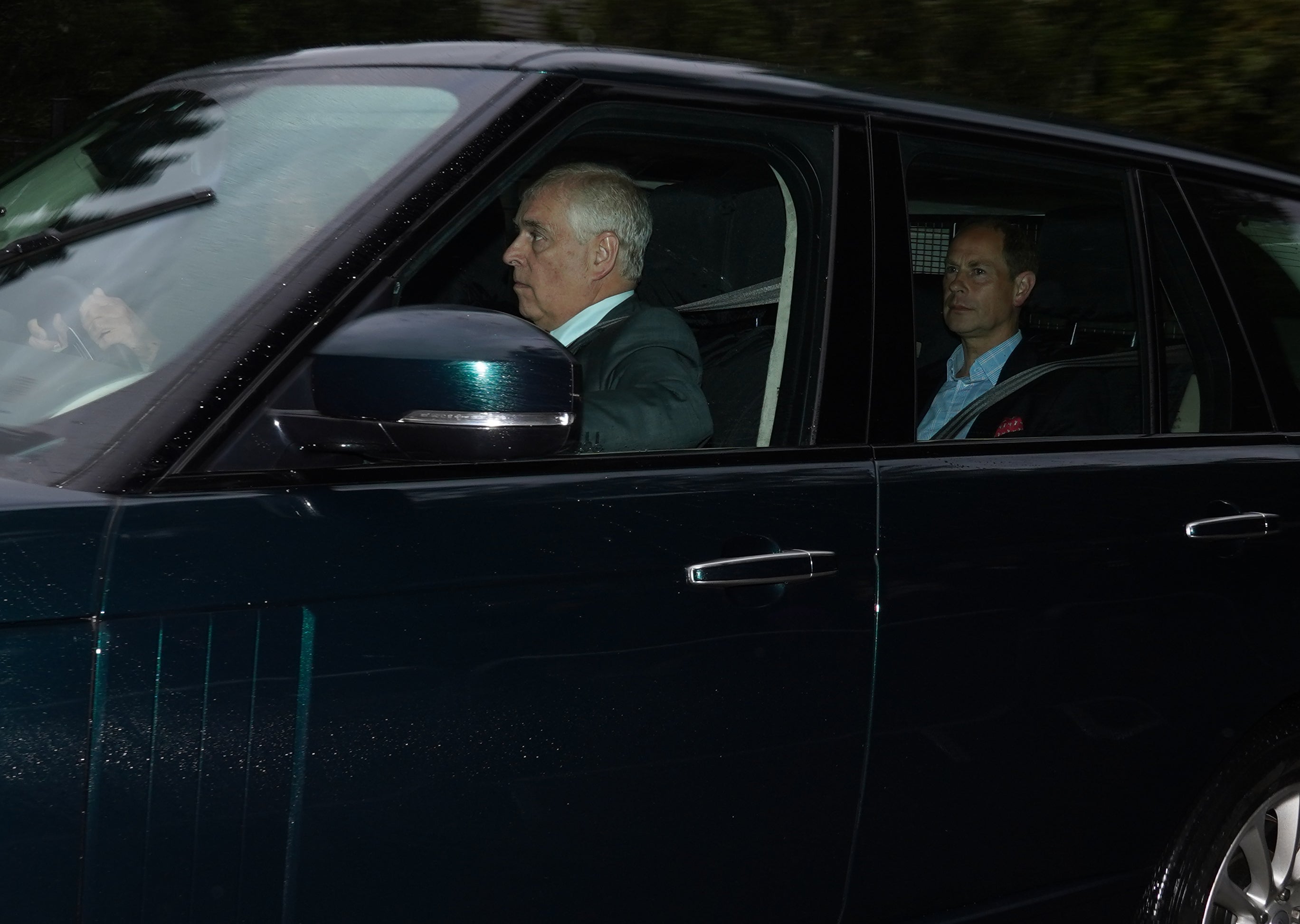 The Duke of Cambridge drives a car carrying the Duke of York, and the Earl and Countess of Wessex to Balmoral (Andrew Milligan/PA)