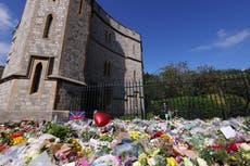 ‘The nation’s grandma has gone’: Tears and tributes at Windsor Castle following Queen’s death