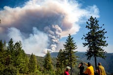 California wildfire has launched a ‘volcanic eruption’-sized smoke cloud