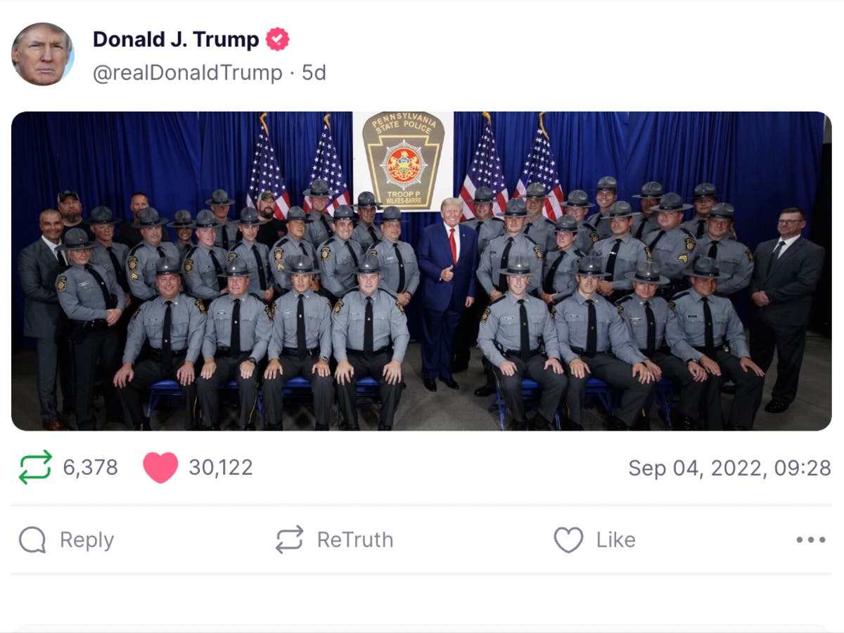 Police officer beaten on Jan 6 criticises Pennsylvania troopers who posed with Trump 