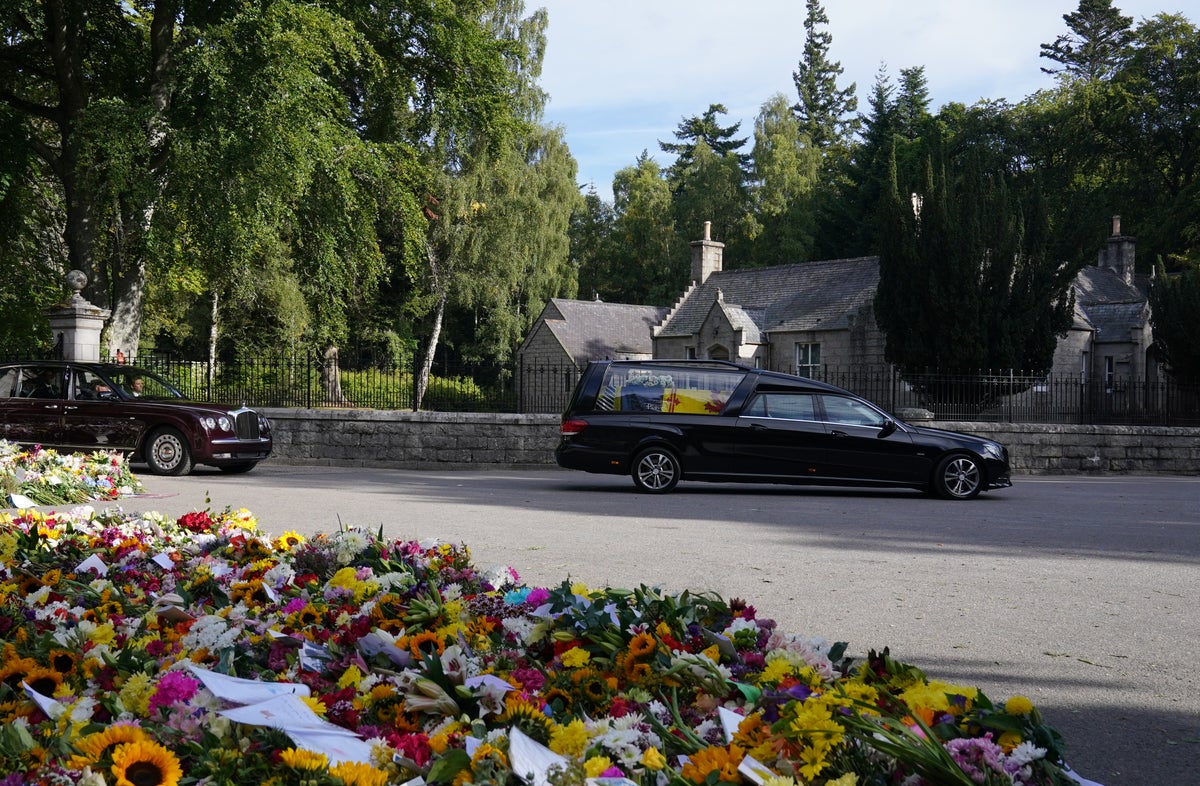 ‘Sad and poignant moment’ as Queen leaves Balmoral for final time