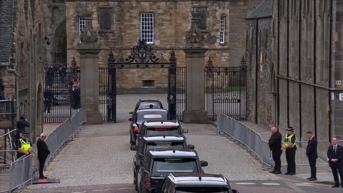 Queen Elizabeth’s II cortege arrives at Palace of Holyroodhouse in Edinburgh