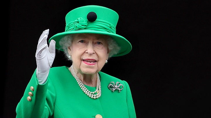 Queen Elizabeth’s most iconic looks over her 70-year reign