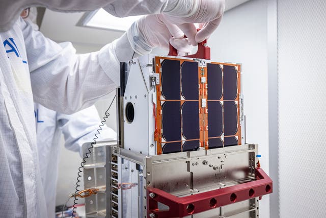 <p>The Italian Space Agency’s Light Italian CubeSat for Imaging of Asteroid of LiciaCube in at the Johns Hopkins Applied Physics Laboratory in 2021</p>