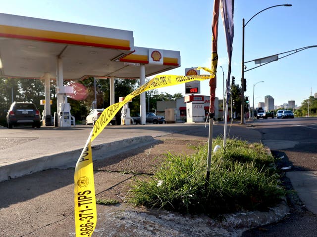 <p>The Shell gas station where Darryl Ross, 16, was shot by police on Sunday 11 Sep 2022</p>