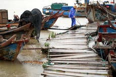 Typhoon Muifa: Schools closed and 13,000 tourists evacuated as powerful storm approaches China coast