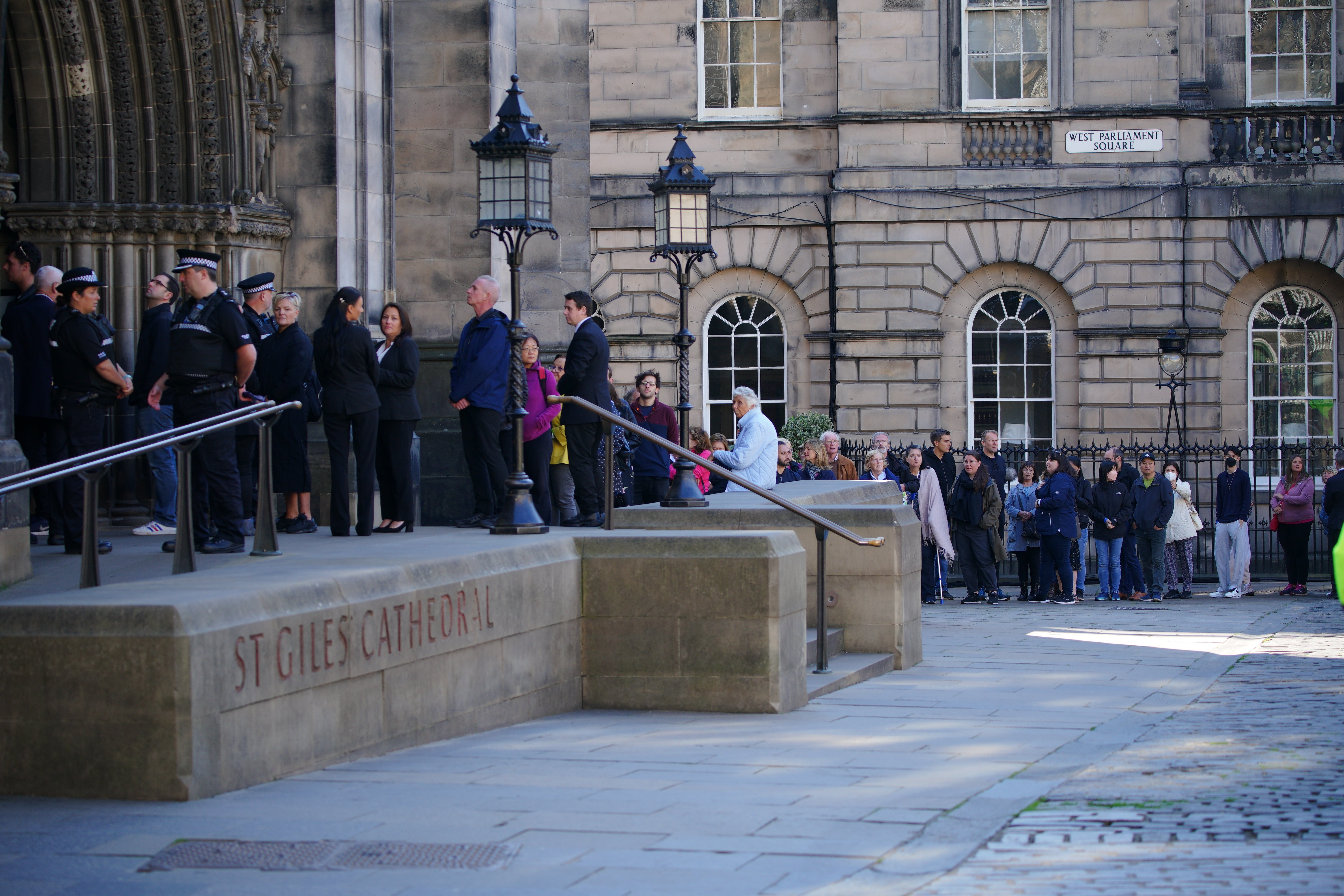 The queue to view the Queen’s coffin inside St Giles’ Cathedral in Edinburgh has been closed (Peter Byrne/PA)