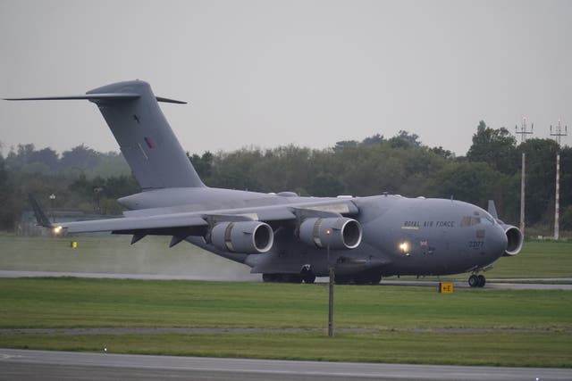 <p>The Boeing C17A Globemaster that carried Her Majesty’s coffin </p>