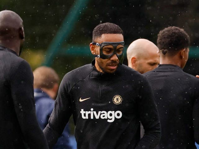 <p>Pierre-Emerick Aubameyang during training on Tuesday</p>