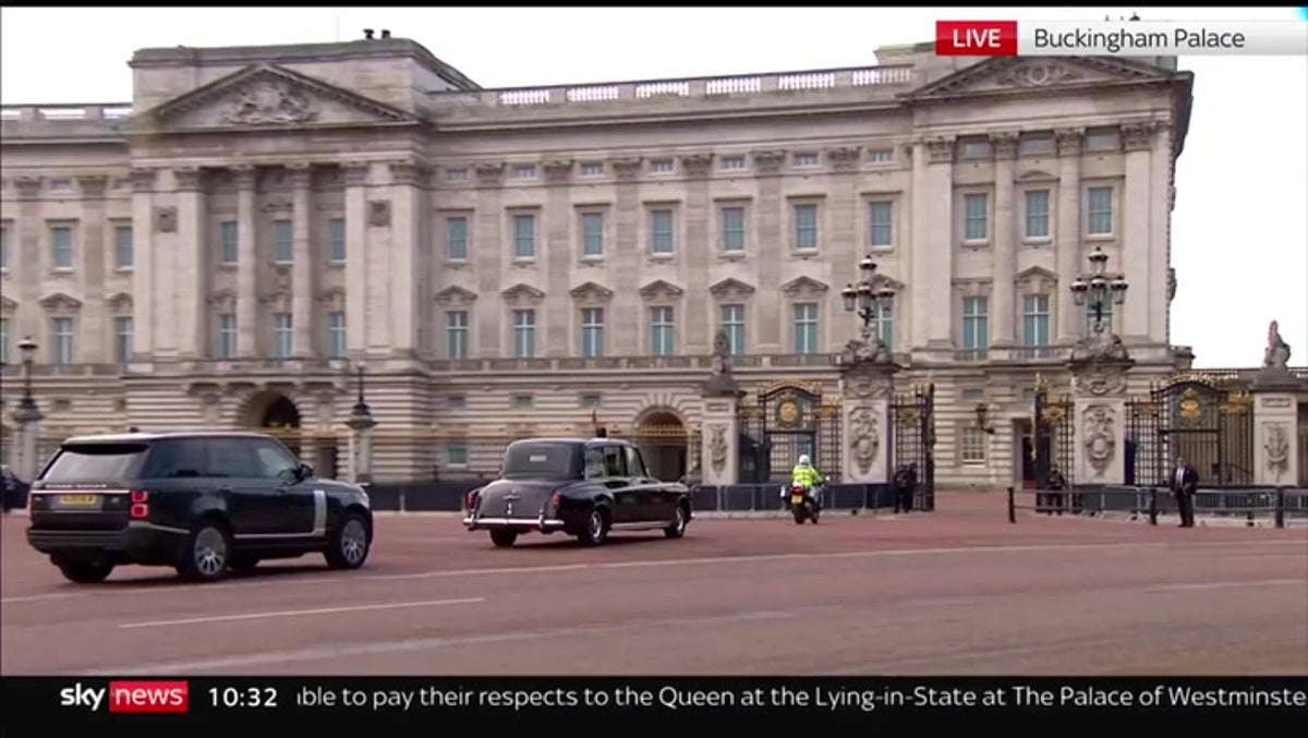 King Charles III arrives at Buckingham Palace ahead of procession for Queen Elizabeth