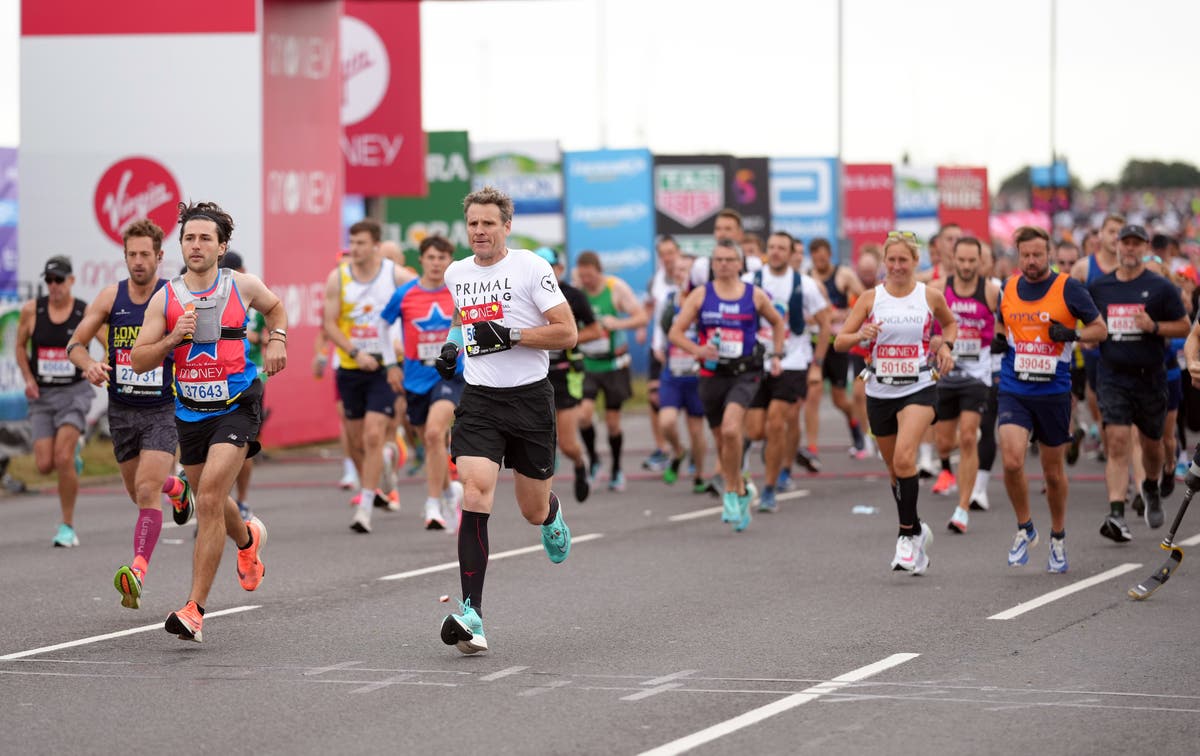 London Marathon ballot hopefuls offered non-binary gender option for first time London Marathon ballot hopefuls offered non-binary gender option for first time