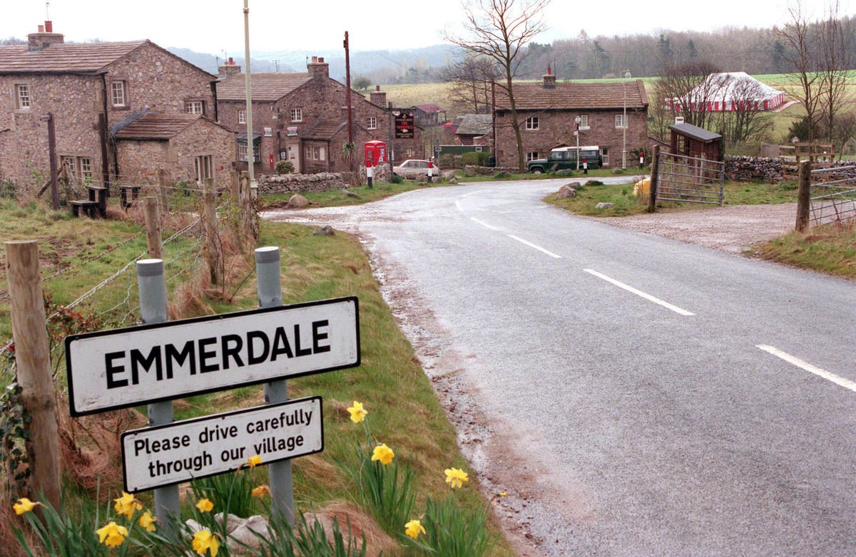 Emmerdale and Coronation Street to air back to back after TV awards rescheduled