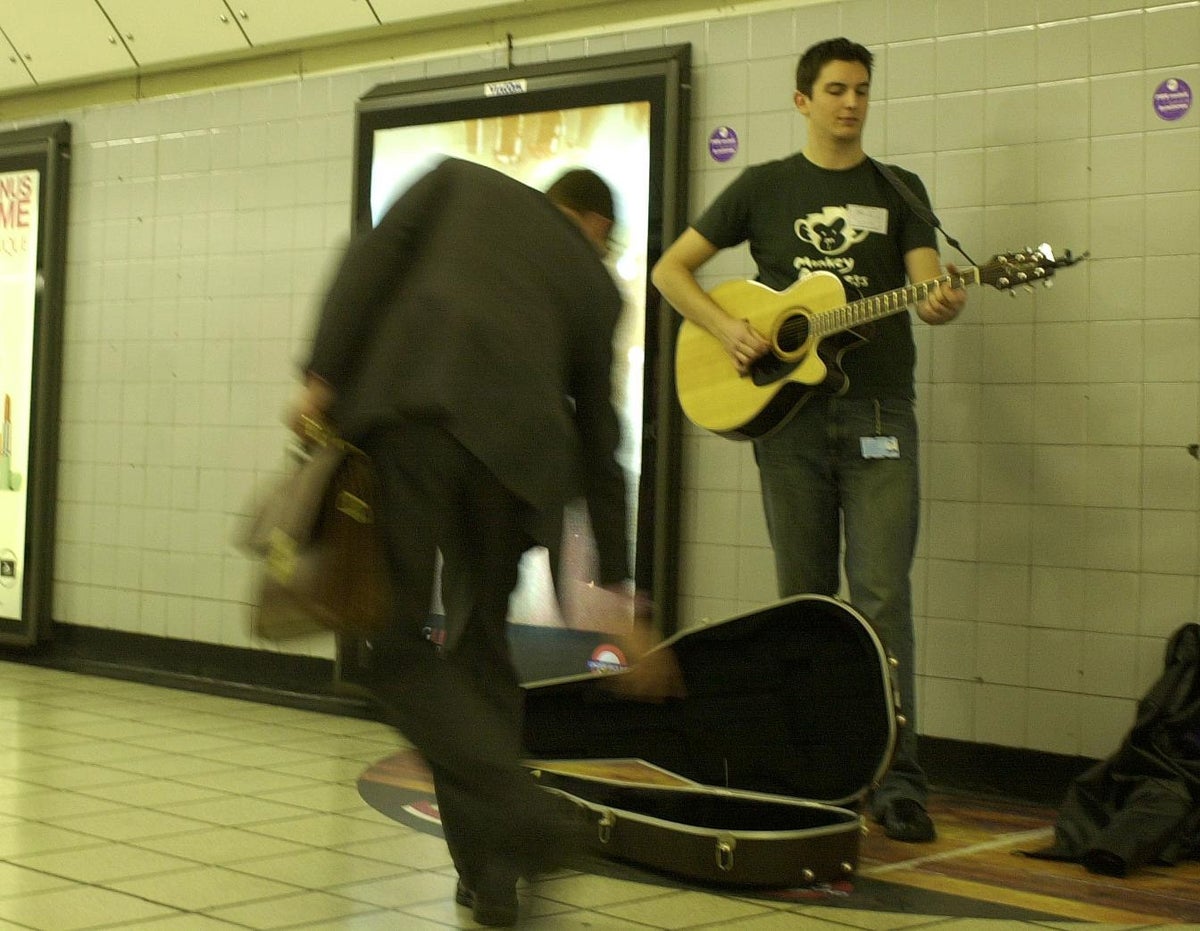 TfL urged to end ban on busking on the Tube during national mourning