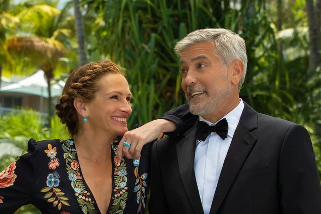 <p>Julia Roberts and George Clooney in ‘Ticket to Paradise'</p>