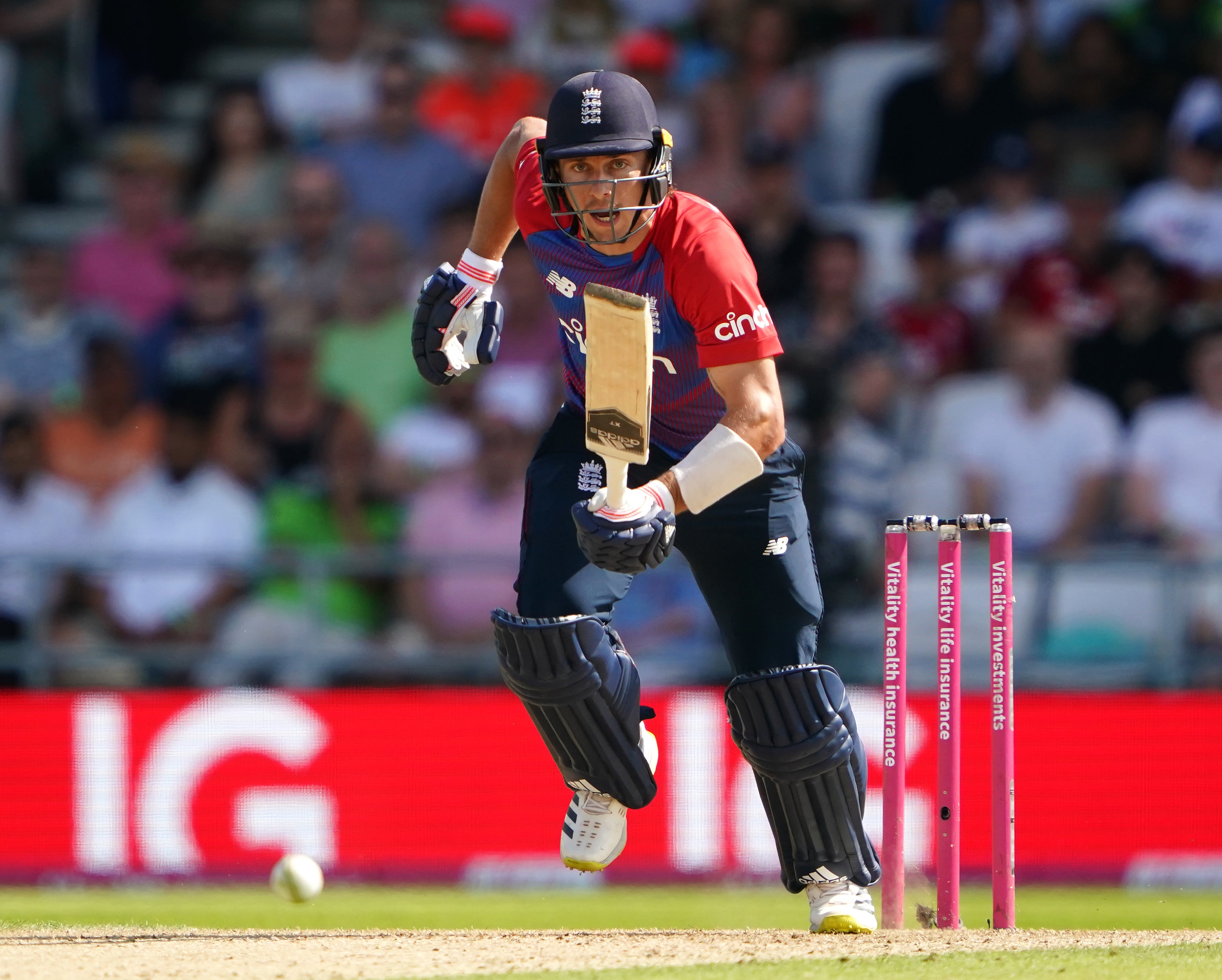 Tom Curran struck a maiden first-class century for title-chasing Surrey (Zac Goodwin/PA)