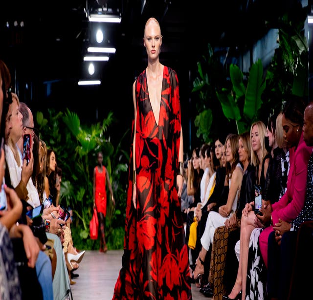 Michael Kors brings resort wear to the city at his NYFW show