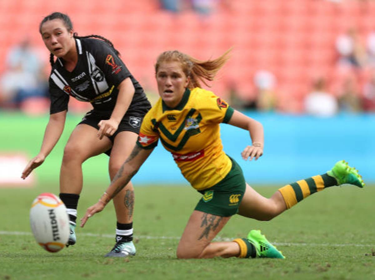 Indigenous Australian rugby league player is fined and suspended for criticising the Queen