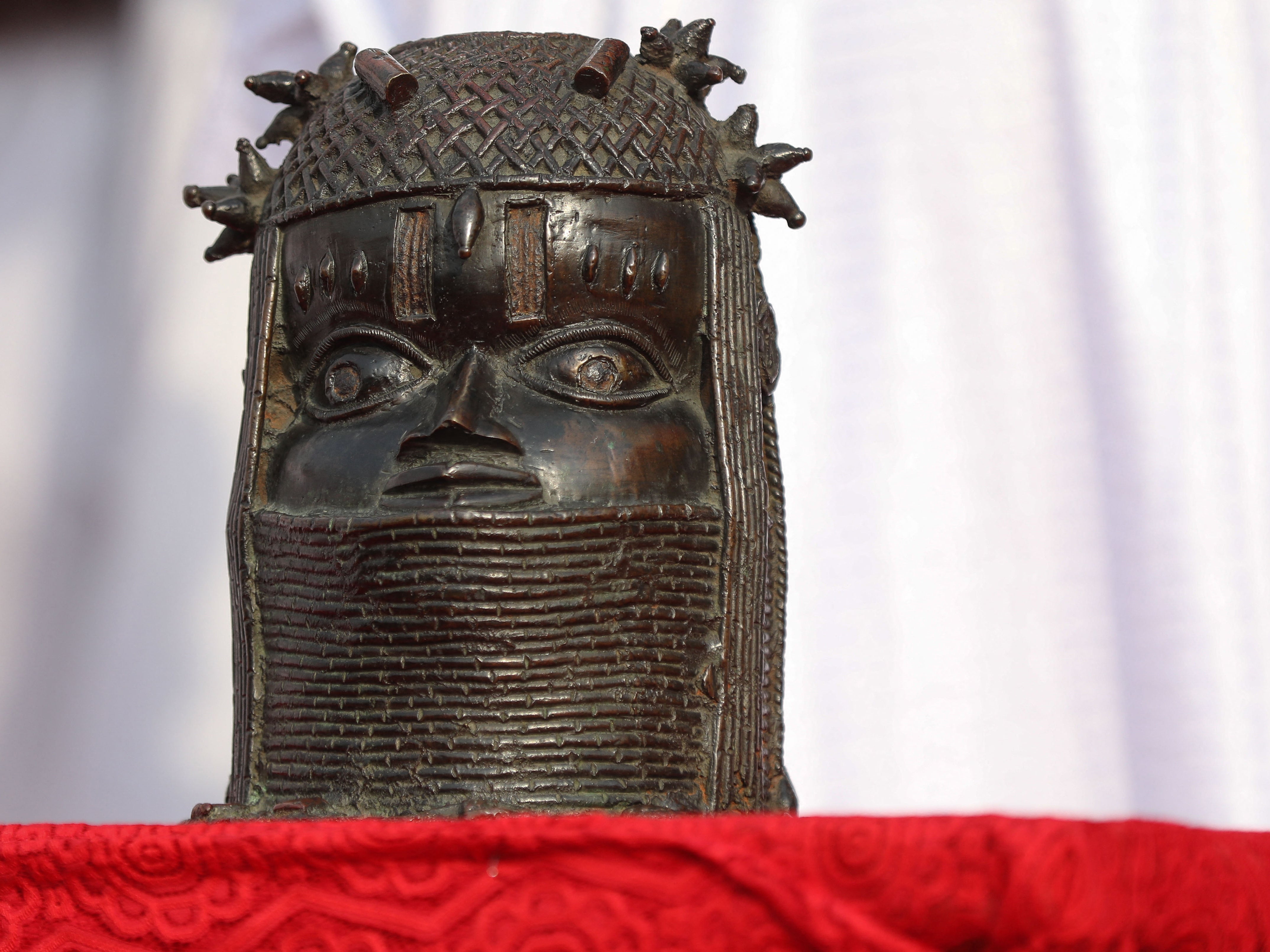 The bronze Oba head was returned to Nigerian authorities last October