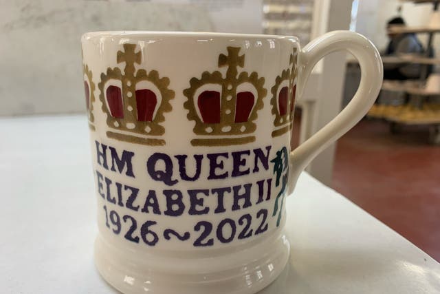 Emma Bridgewater Queen Elizabeth II commemorative mug (Richard Vernalls/PA)