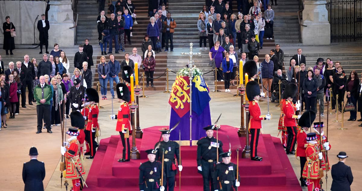 King Charles to mount vigil over coffin of Queen Elizabeth II | The ...