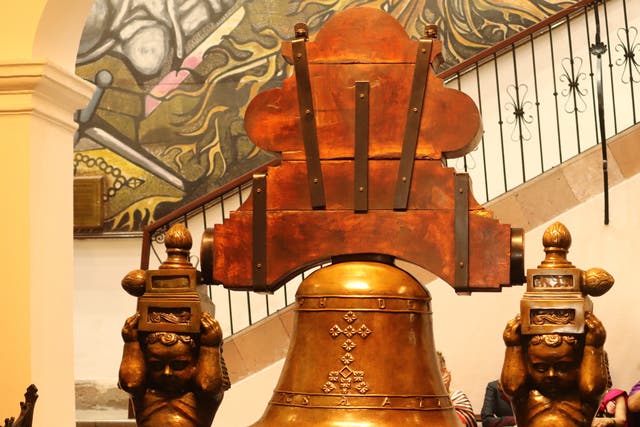 <p>A replica of the ‘independence bell’ at Casa Mariano Abasolo in the city of Dolores Hidalgo, Guanajuato</p>