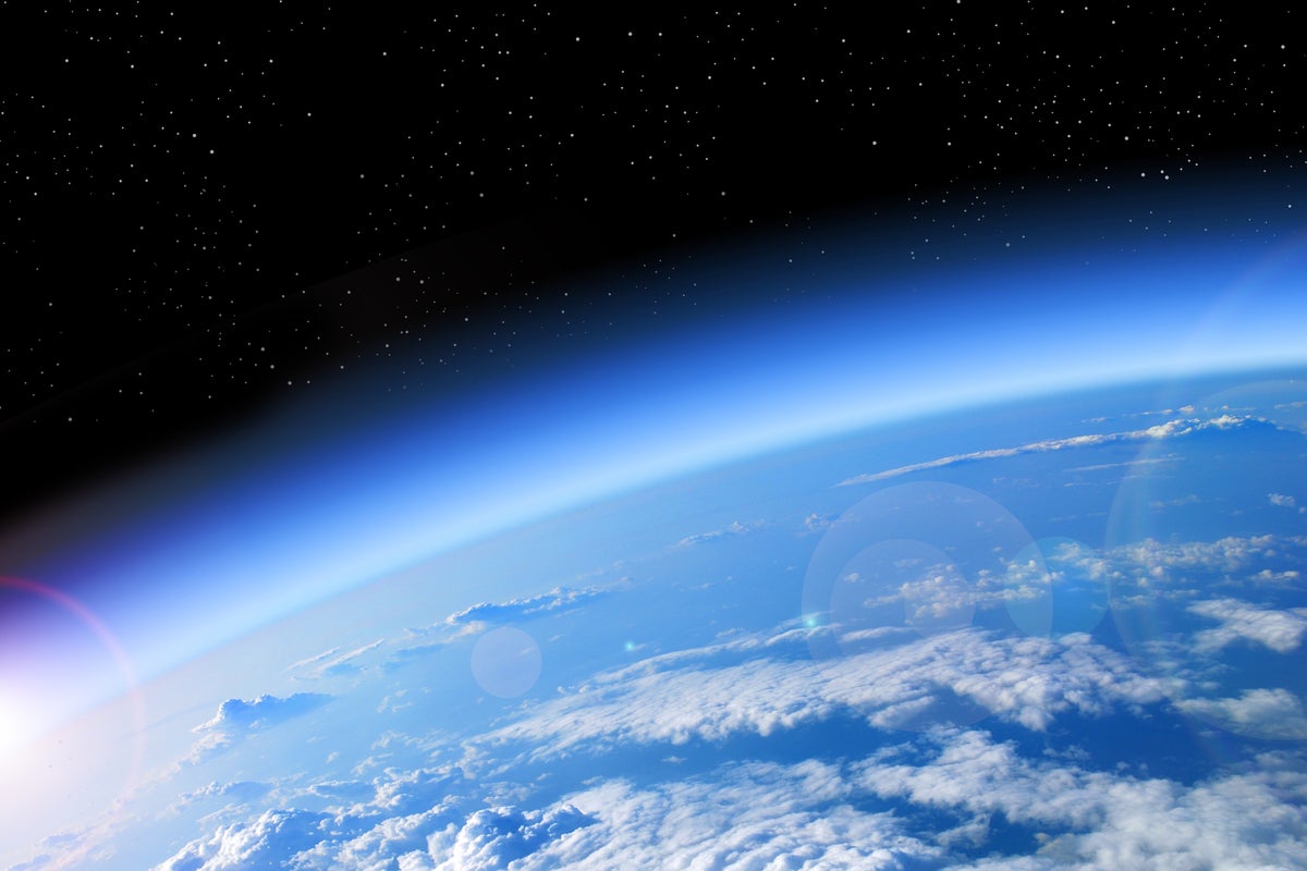 What we know about the Soviet spacecraft that will return to Earth this week