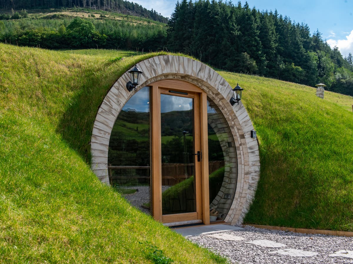 ‘Hobbit huts’ in Wales top list of best holiday lets in UK and Ireland