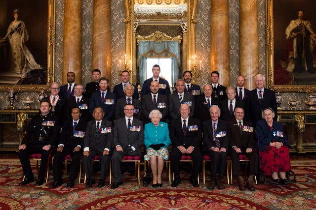 Members of the VC and GC Association at a meeting with the Queen (Sgt Paul Randall RLC/MoD/PA)