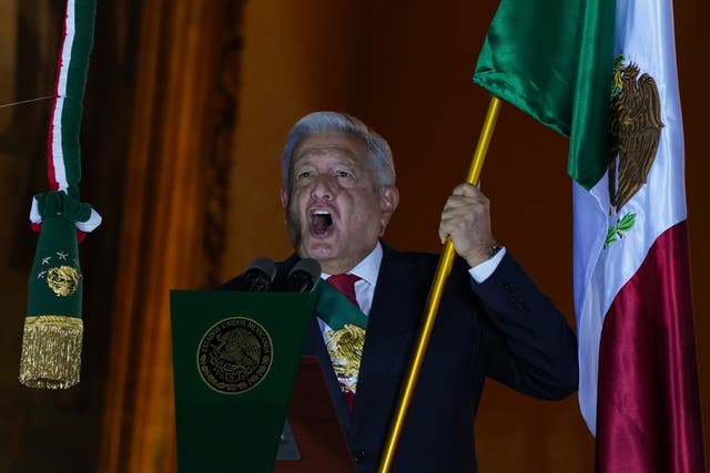MÉXICO-INDEPENDENCIA MILITARES