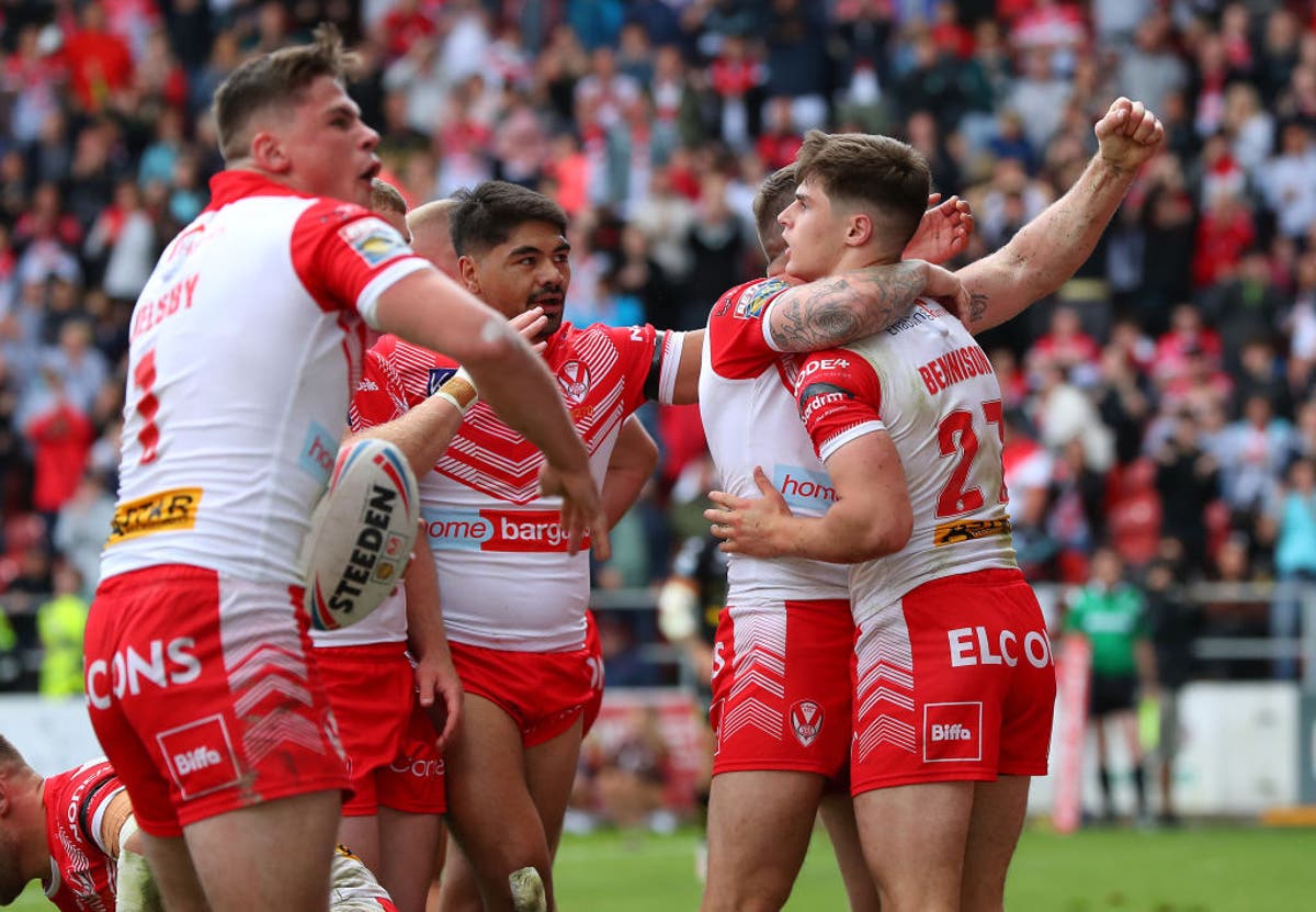 St Helens set up Grand Final date with Leeds after battling win over