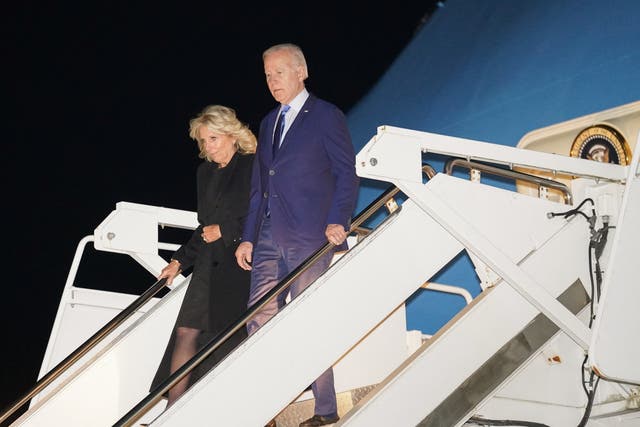 <p>US President Joe Biden and first lady Jill Biden step from Air Force One upon arrival at Stansted Airport</p>