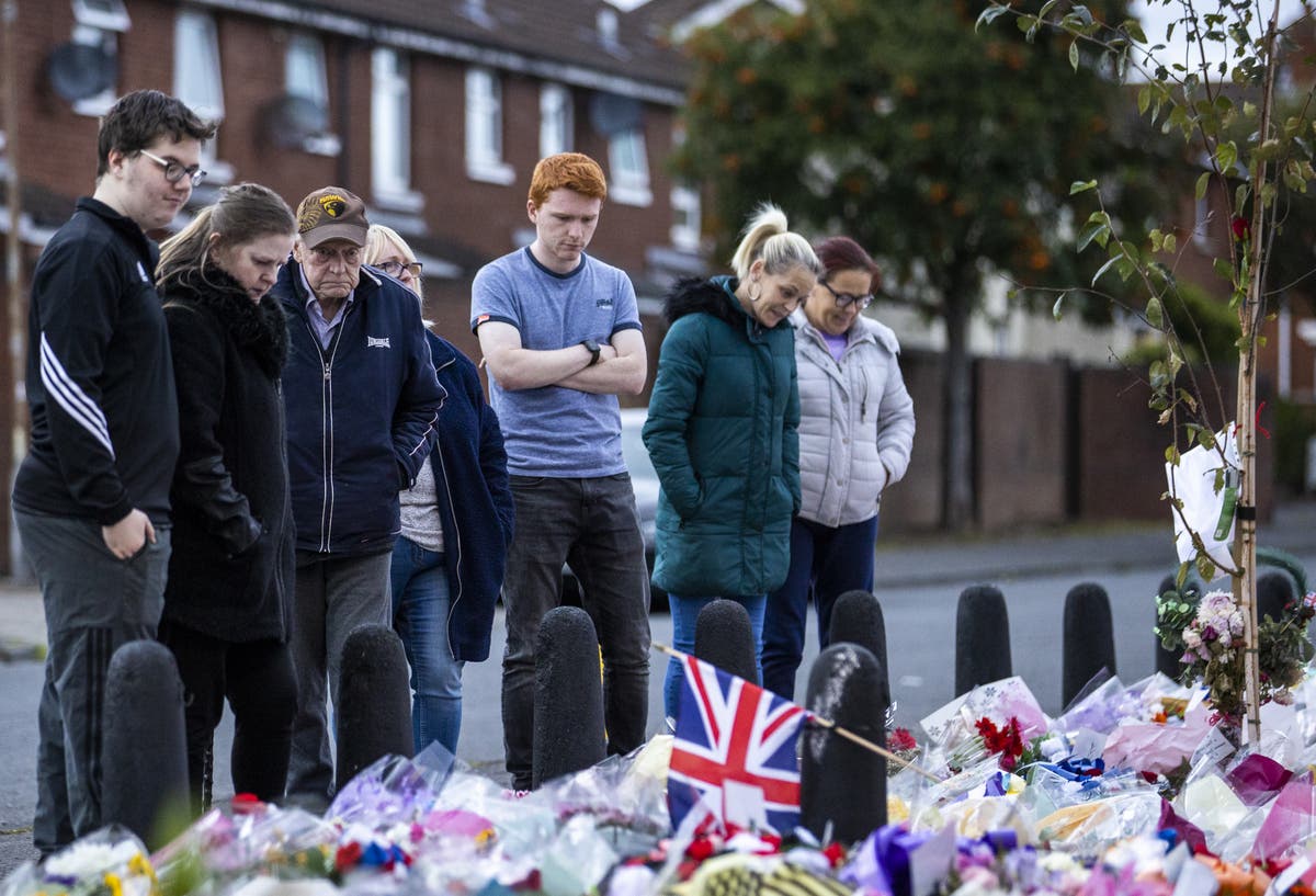 Parks and town halls across Northern Ireland to show Queen&rsquo;s funeral