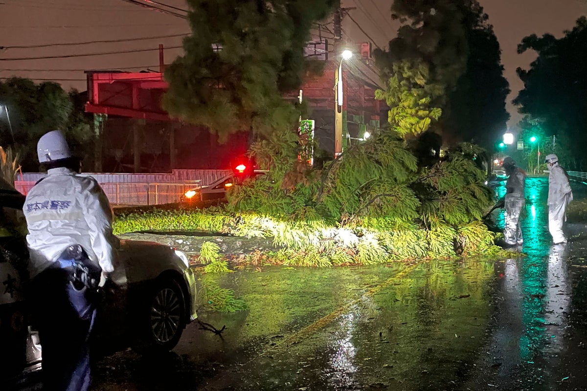 Typhoon floods parts of Japan, wipes out power, some 60 hurt