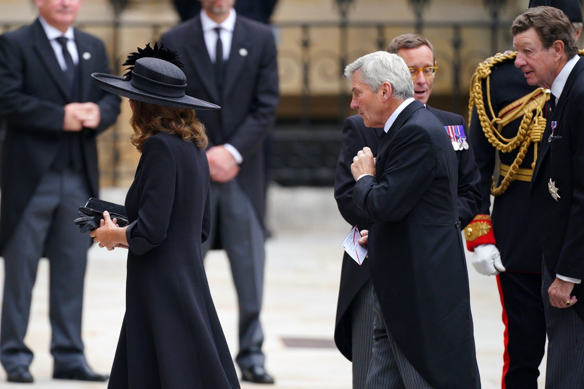 Kate Middleton’s parents arrive at Queen’s funeral