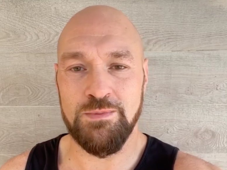 Fury took 10 days away from social media to mourn the Queen