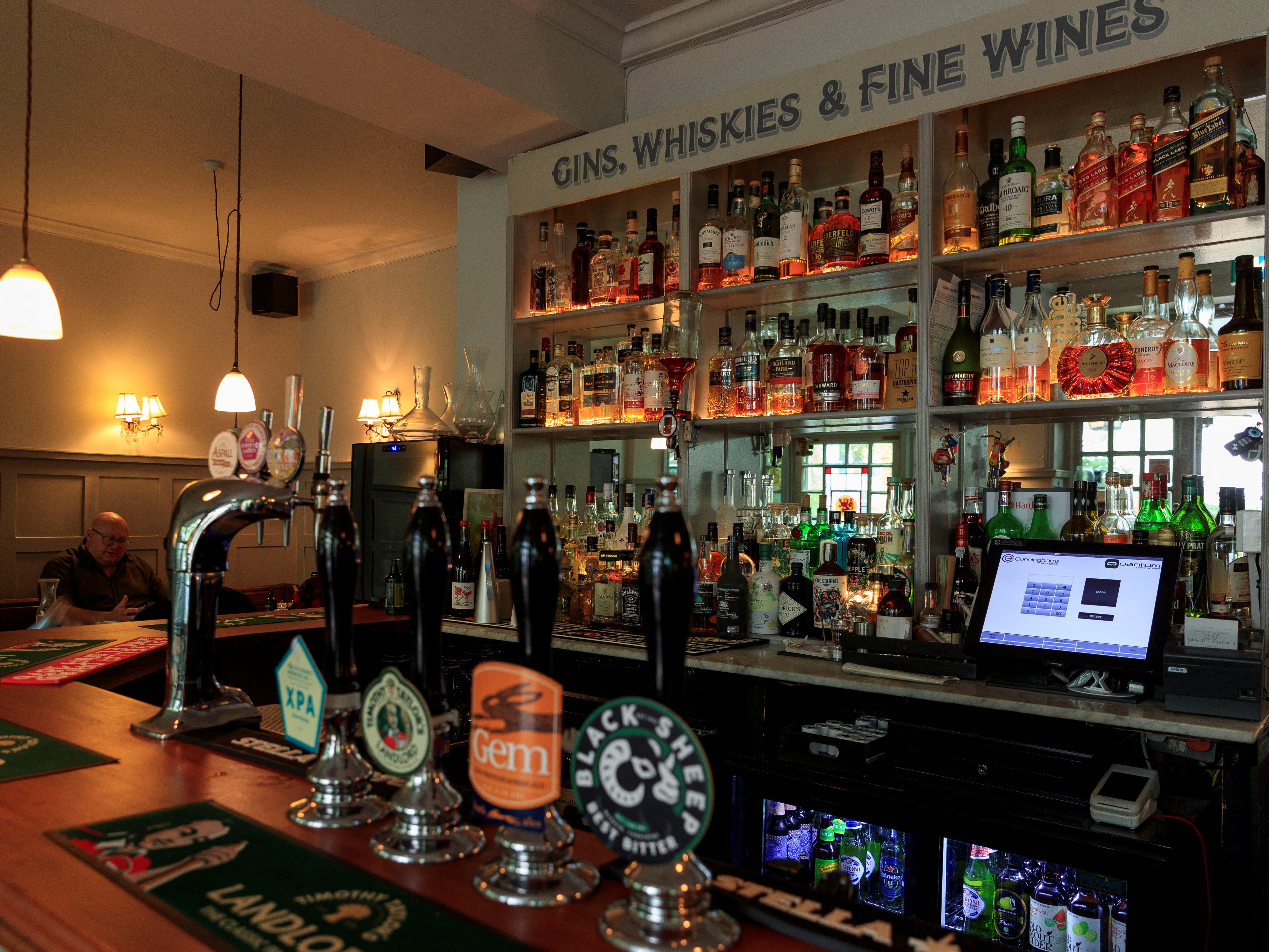 Are pubs and restaurants open today From Wetherspoons to