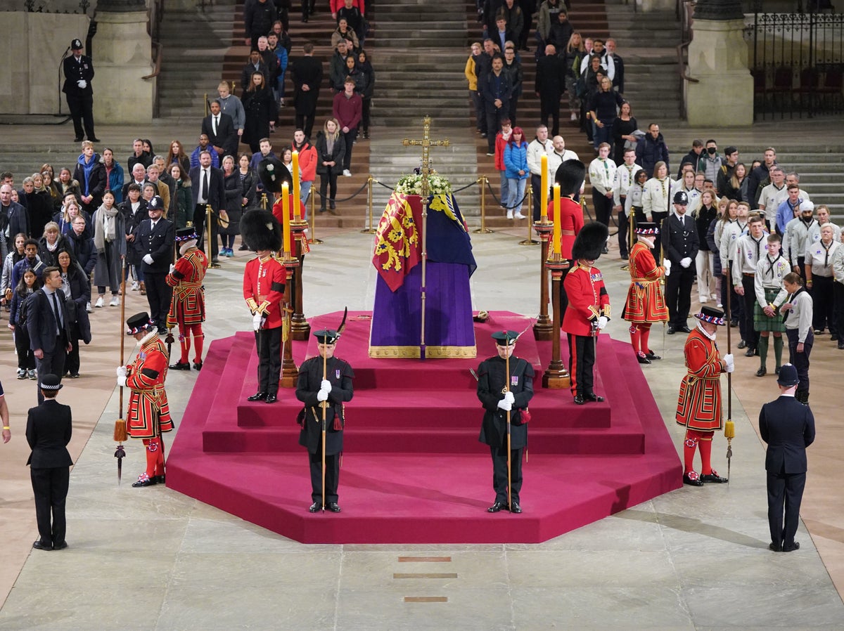 Around 250,000 people viewed Queen’s coffin as she lay in state