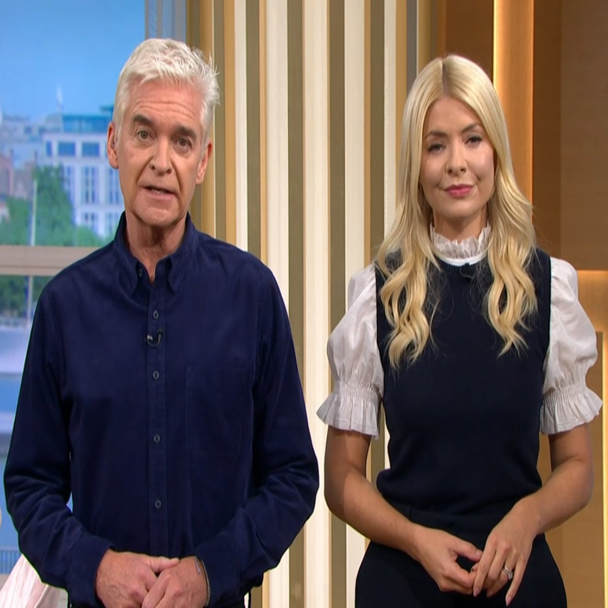 Phillip Schofield And Holly Willoughby Queue Jump