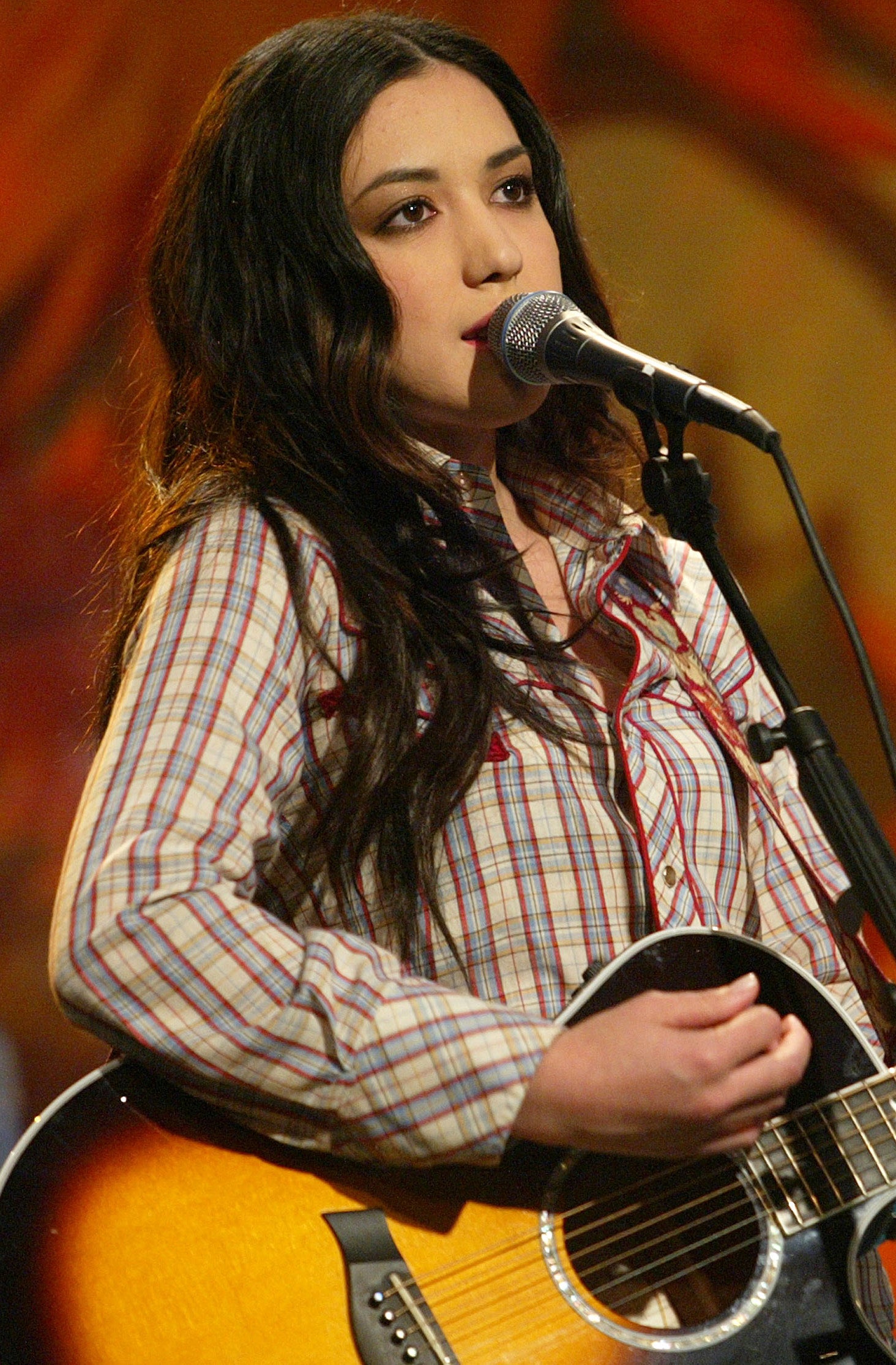 Singer Michelle Branch expecting child with Black Keys' Patrick