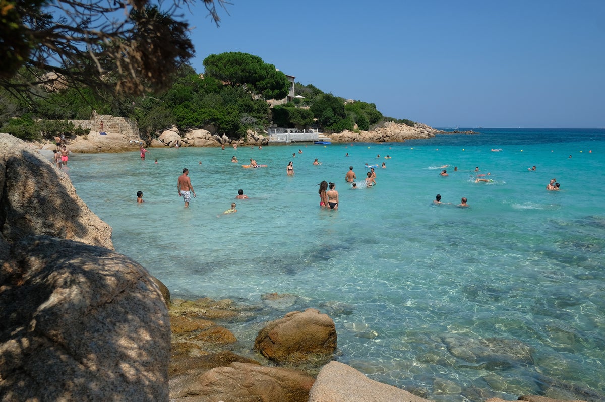 Sardinia is offering to pay people €15,000 to move there