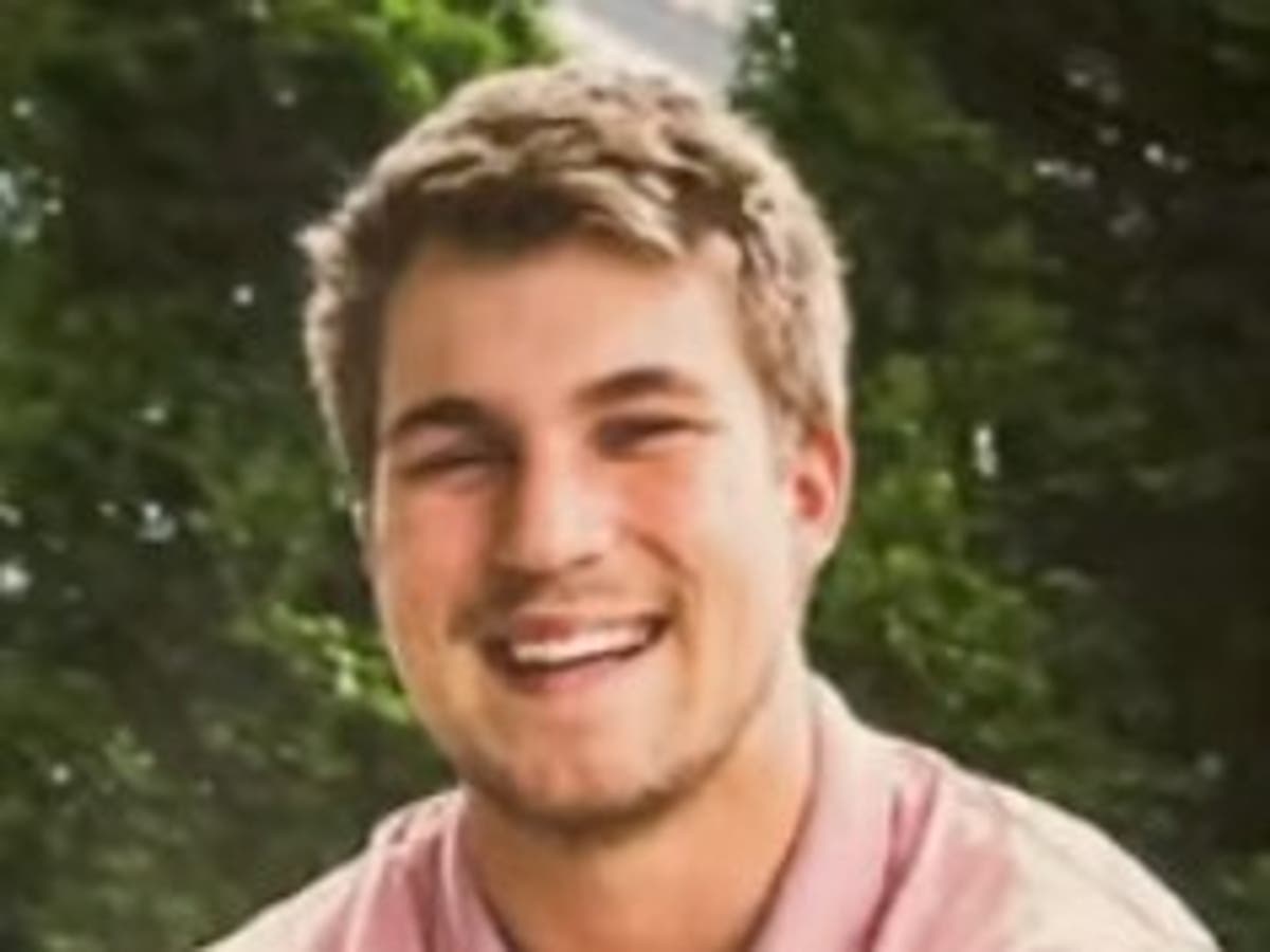 University of Tampa student shot and killed after getting into stranger’s car by mistake University of Tampa student shot and killed after getting into stranger’s car by mistake