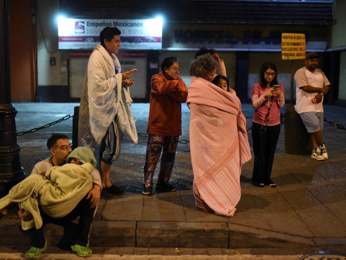 Meksika'da 6.8'lik titreme en az iki kişinin ölümüne neden olan başka bir depremle sarsıldı