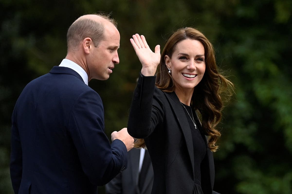 William and Kate thank staff during first engagement since Queen&rsquo;s funeral