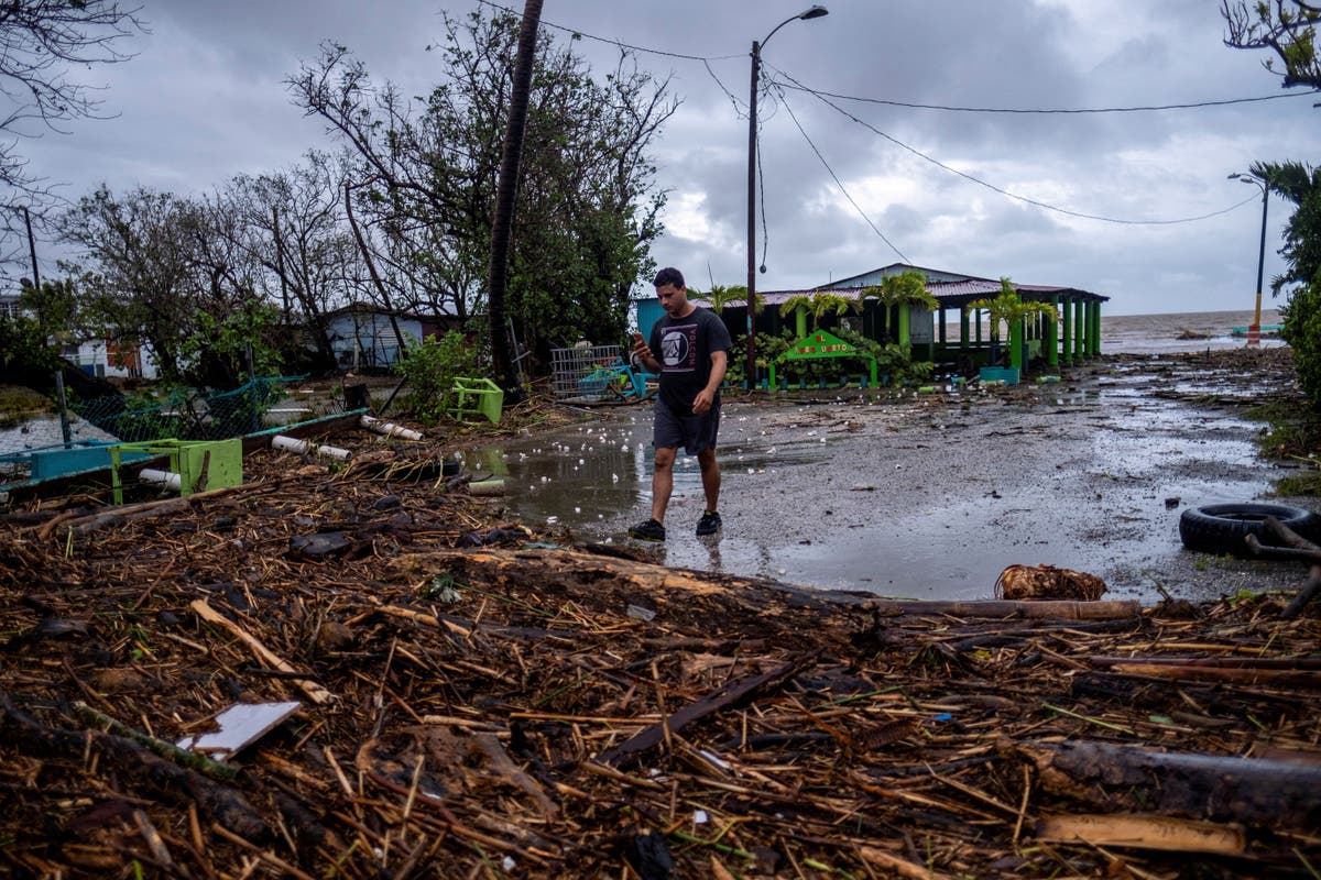 ハリケーン フィオナ – 最新: プエルトリコで 8 人が死亡した後、「非常に強い」嵐がノバスコシア州を襲った