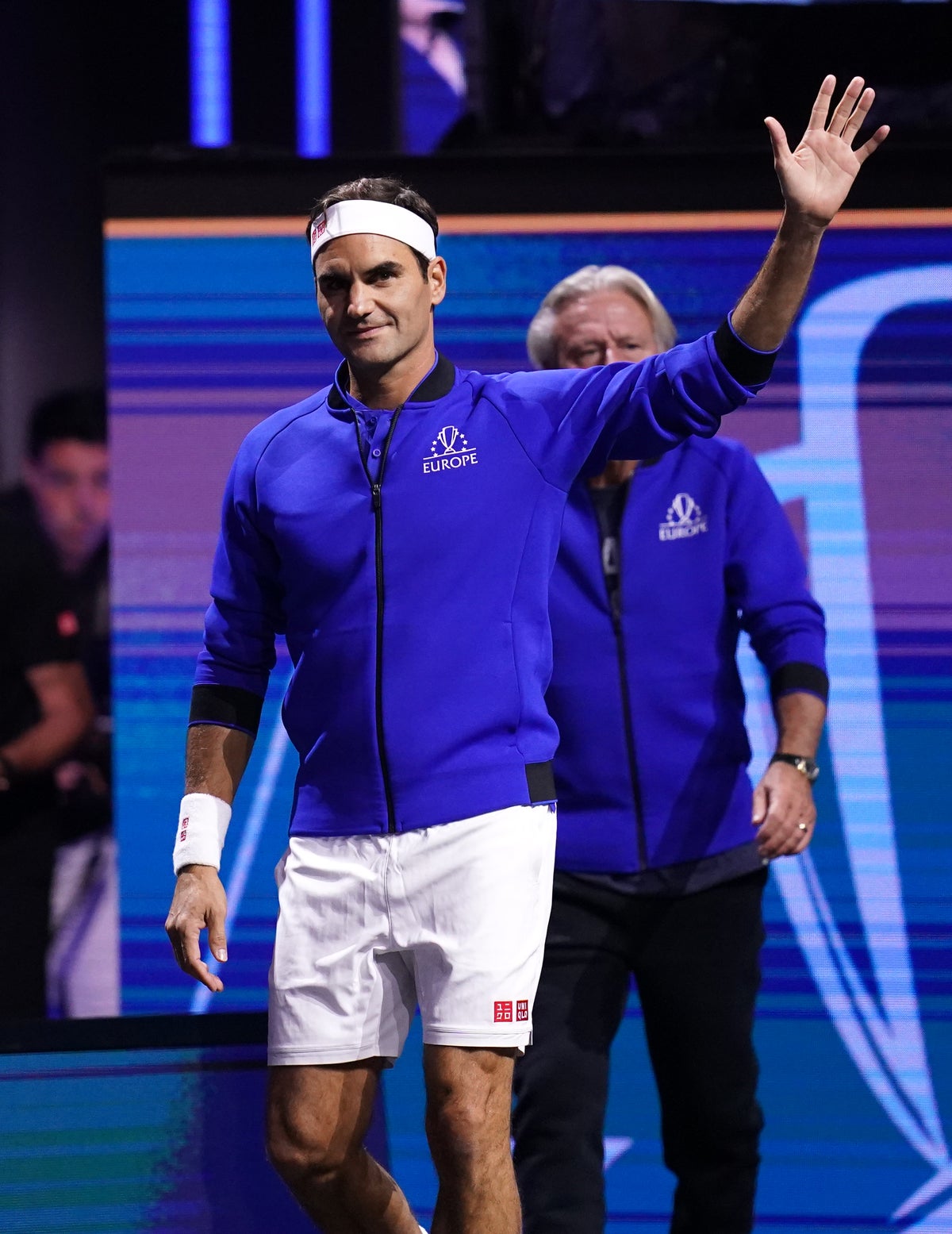 Roger Federer hold back tears as he bids farewell to professional tennis