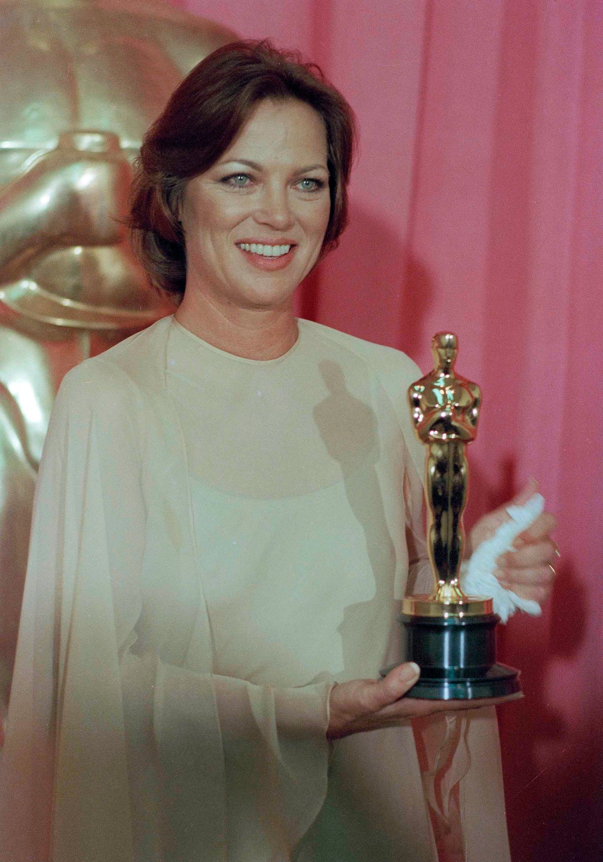 Oscar-winning ‘Cuckoo’s Nest’ actor Louise Fletcher dies