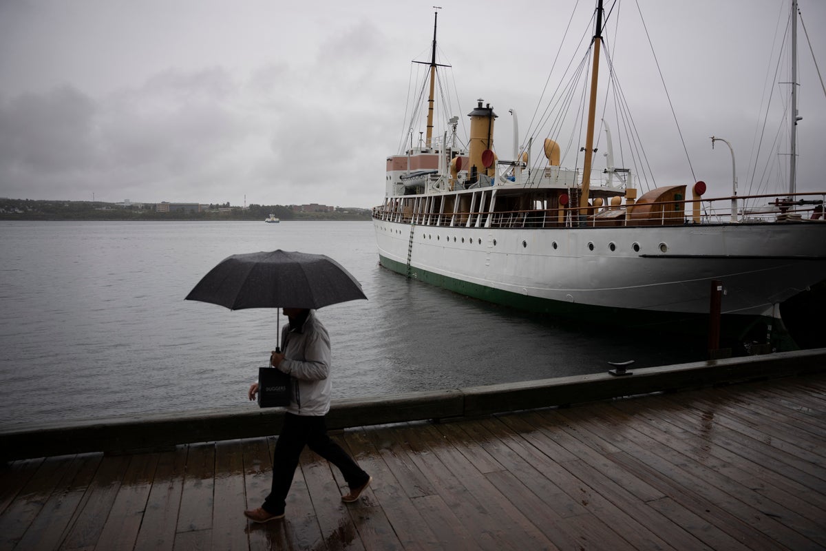 Fiona rushes at Atlantic Canada with strong rains and wind
