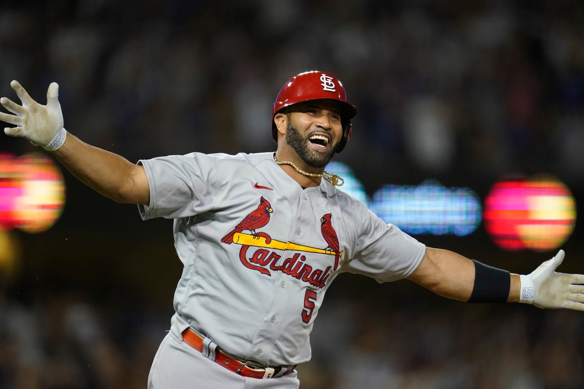 Cards’ Pujols hits 700th home run, 4th player to reach mark