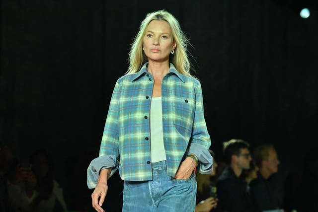 <p>Kate Moss walks for Bottega  Veneta</p>
